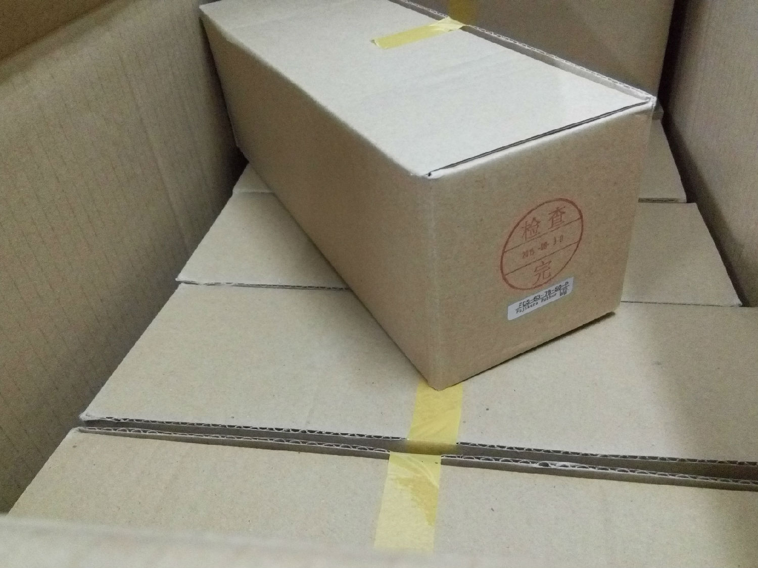 東莞客戶訂購的低摩擦氣缸FCS-63-78-S0已經發貨！